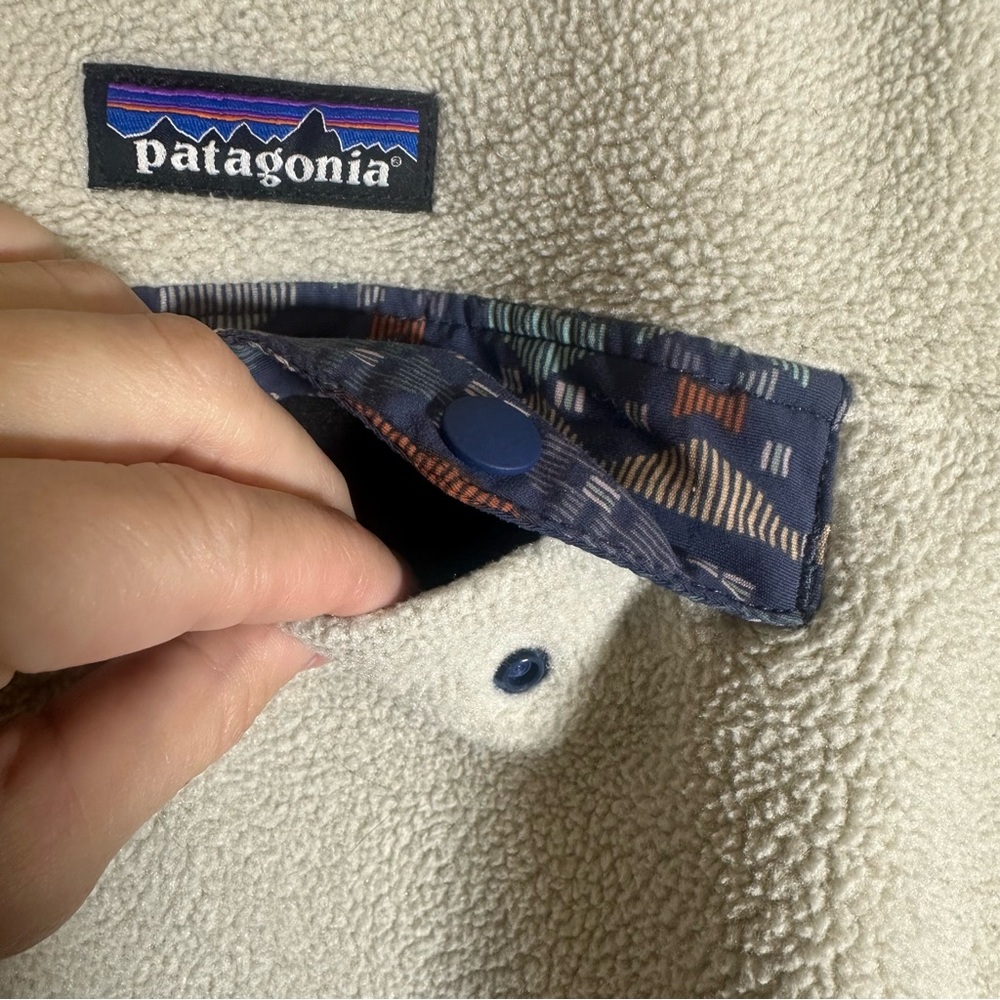 Patagonia Women's Lightweight Synchilla Snap-T Pullover XSmall Aztec - Picture 7 of 11